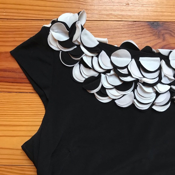 Taylor Black White Sheath Circular Dress, EUC, 4 - Picture 2 of 12